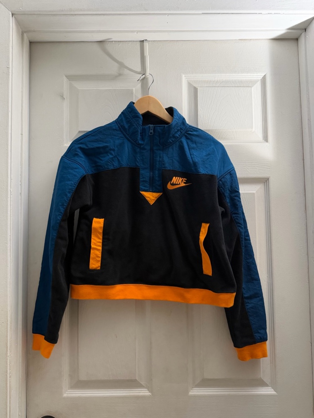 Nike Cropped Half Zip Pullover Fleece Jacket Sweatshirt Black Blue